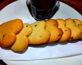 A picture of step 3 of Coconut choc chip cookies.