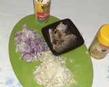 A picture of step 1 of Stuffed mince meat bread.