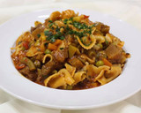 Foto del paso 2 de la receta: Guiso de fideos moñitos