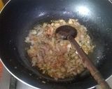 A picture of step 3 of Aloo begun.
