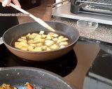 A picture of step 9 of Cuban-Style Picadillo.