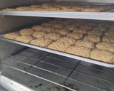 Foto langkah ke 3 dari resep CornFlakes Cookies.