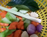 Foto langkah ke 1 dari resep Sayur Lodeh Udang.