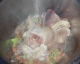Foto del paso 4 de la receta: Caldo de pollo con viandas y maíz