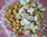 Foto langkah ke 1 dari resep Sambel goreng kentang tahu tempe.