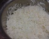 A picture of step 3 of Onion fried rice.