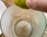 A picture of step 6 of Virgin Mary (non-alcoholic)!.