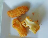 Foto langkah ke 8 dari resep Stik mozarella snack balita.