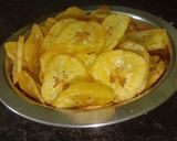 केळीचे वेफर्स (kediche waffers recipe in marathi) रेसिपी स्टेप 6 फोटो 