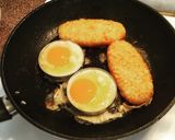 A picture of step 2 of Egg & Bacon Muffins.