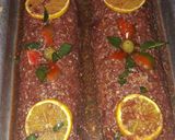 Foto del paso 7 de la receta: Enrollado navideño de res en salsa de vino y naranja