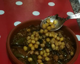 Foto del paso 4 de la receta: Berenjena a la harissa con garbanzos 🌱 vegano