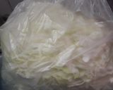 Foto del paso 1 de la receta: Guiso de Repollo, picada y fideos Mostacholes
