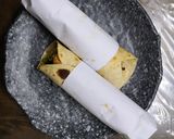 चिकन एग रोल (chicken egg roll recipe in marathi) रेसिपी स्टेप 8 फोटो