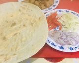 A picture of step 3 of Crispy Chicken wrap.
