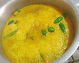 A picture of step 1 of Beef haleem with boil rice.
