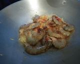 Foto langkah ke 2 dari resep Kaldu Udang Original With Sambal Bangkok & sawi, tahu Spesial.