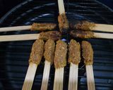 Foto langkah ke 5 dari resep Sate Lilit Ikan Tengiri.