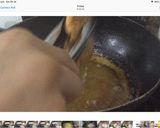 A picture of step 5 of Zinger burger recipe restaurant style.