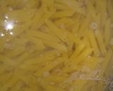 A picture of step 1 of Penne chicken ala king.