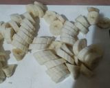 A picture of step 1 of Banana Halwa.