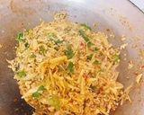 รูปขั้นตอนการทำที่ 4 ของ ผัดพริกแกงหน่อไม้ดองใส่อกไก่สับ