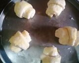 A picture of step 7 of Croissant.