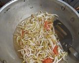 Foto langkah ke 3 dari resep Sayur toge tahu.