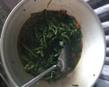 Foto langkah ke 4 dari resep Oseng Kangkung Saos Saori Saos Lada Hitam.