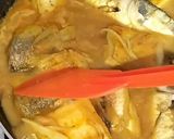 Foto langkah ke 3 dari resep Ikan belanak bumbu pepes pencit/mangga muda.
