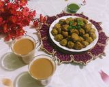 A picture of step 5 of Urad Dal Vada.