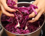 Párolt lilakáposzta recept fázis 5 fotója