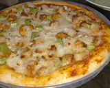 A picture of step 10 of Creamy Pizza.