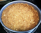 Foto del paso 1 de la receta: Tarta de queso y arándanos con base de galletas