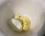 Une image de l'étape 9 de Gâteau fondant au mascarpone, miel, citron et amandes.