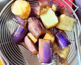 Gambar langkah 2 resipi 👩‍🍳Terung Goreng Kicap.