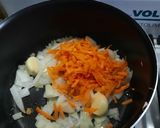 Foto del paso 2 de la receta: Arroz con pollo y azafrán