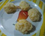 Foto langkah ke 3 dari resep Melt Cheese Rice Ball.