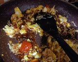Foto langkah ke 2 dari resep Nasi goreng Bakar Teri pete.