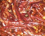 A picture of step 5 of Spicy Red Salsa.