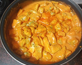 Foto del paso 7 de la receta: Gallo al estilo canario con mojo de pimiento y tomate asado y papas arrugás