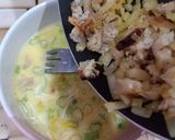 Foto langkah ke 4 dari resep Roti John Sederhana.