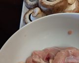 Gombás csirkepaprikás recept fázis 1 fotója