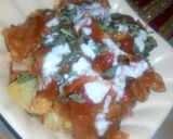 A picture of step 4 of Papri chaat.