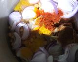 A picture of step 9 of Chole Buns.