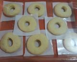 Foto langkah ke 4 dari resep Donat JCO ala Iphe.