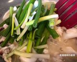 A picture of step 8 of Stir-Fried Baby Squid.
