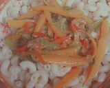 A picture of step 5 of Macaroni with carrot sauce.