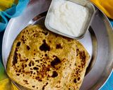 A picture of step 6 of Masala paratha.
