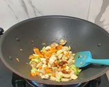 Foto langkah ke 2 dari resep Cah Jamur ayam mixed sayuran.